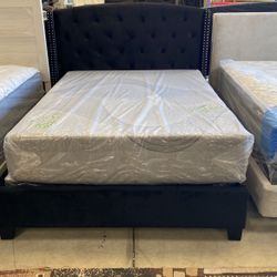 Sale New Queen Size Bed And Mattress Free 🚚 