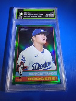 Yoshi Yamamoto Green Chrome/99 Graded 10