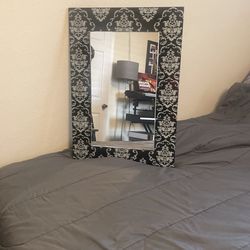 Good Condition Mirror