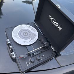 HIGH QUALITY RECORD PLAYER