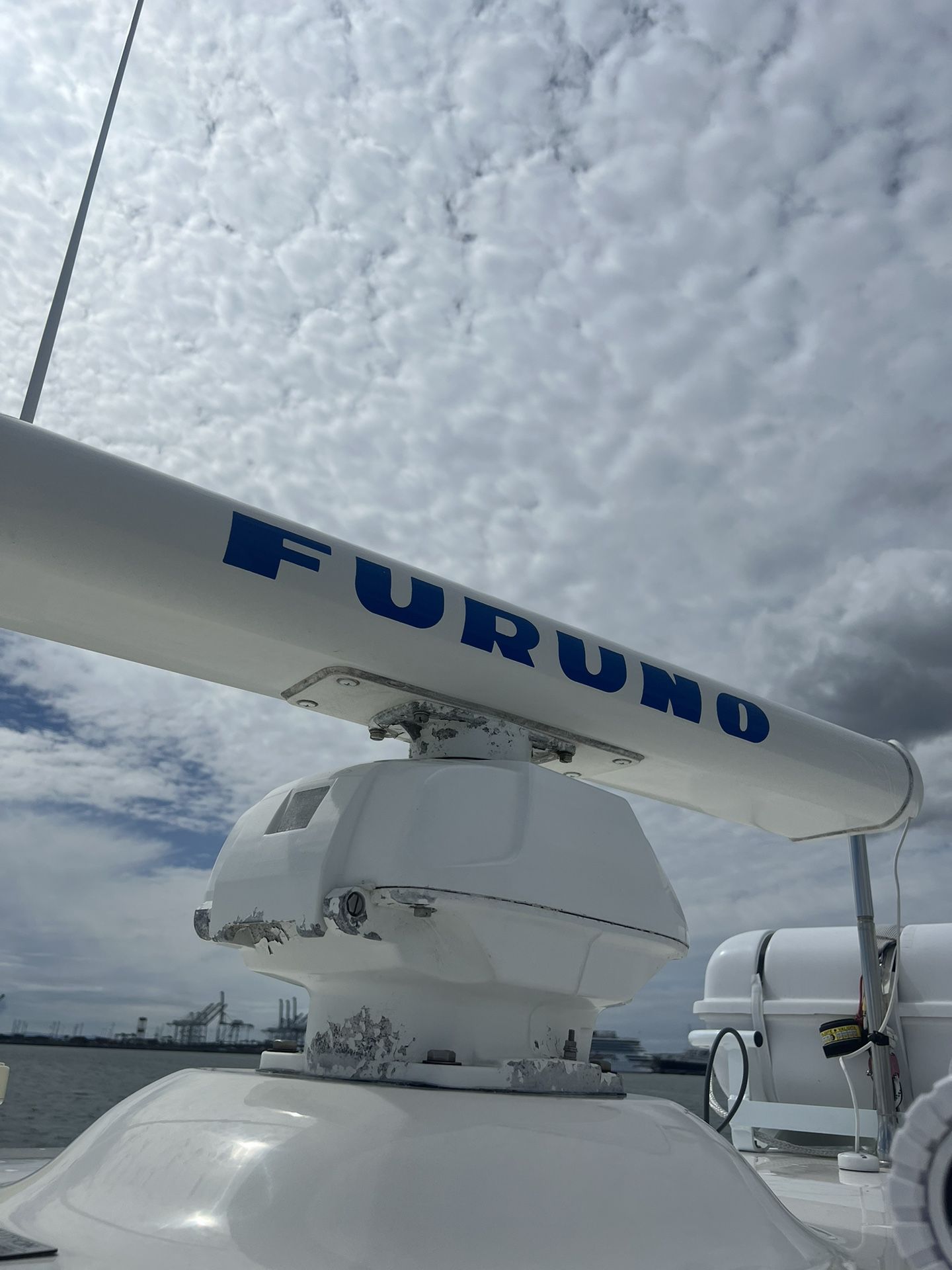 Furuno Radar And Navnet Displays (2)