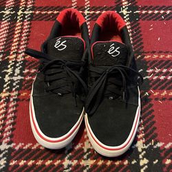 ES Shoes