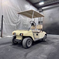 2001 E-Z-GO Club Cart