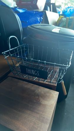 Black wire Storage basket