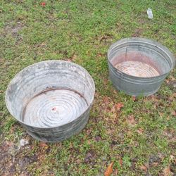 2,Vintage Wash Tubs.