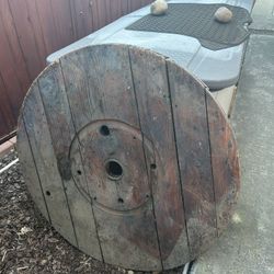 FREE 40 Plus Year Old SDGE Spool - Can Be Used For Tabletop 