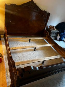 Wood king size bed Frame