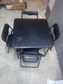 Mini table and 4 chairs