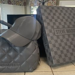 Brand New Steve Madden Steve Madden Light Blue Quilted Hobo Bag And Hat Set