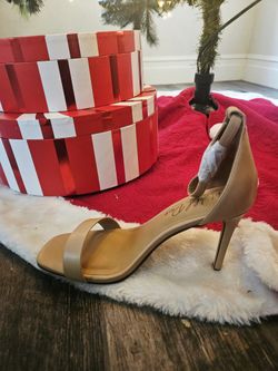Wild Pair Womens Bethie Faux Leather Square Toe Ankle Strap Tan 9 Medium , Nude