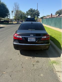2013 Hyundai Genesis