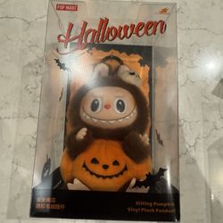 Happy Halloween Sitting Pumpkin Popmart Labubu