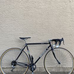 Peugeot Road Bike Commuter Bicycle Vintage 