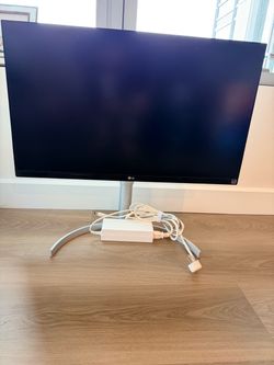 LG monitor