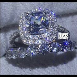 New 18k White Gold Wedding Ring Set 