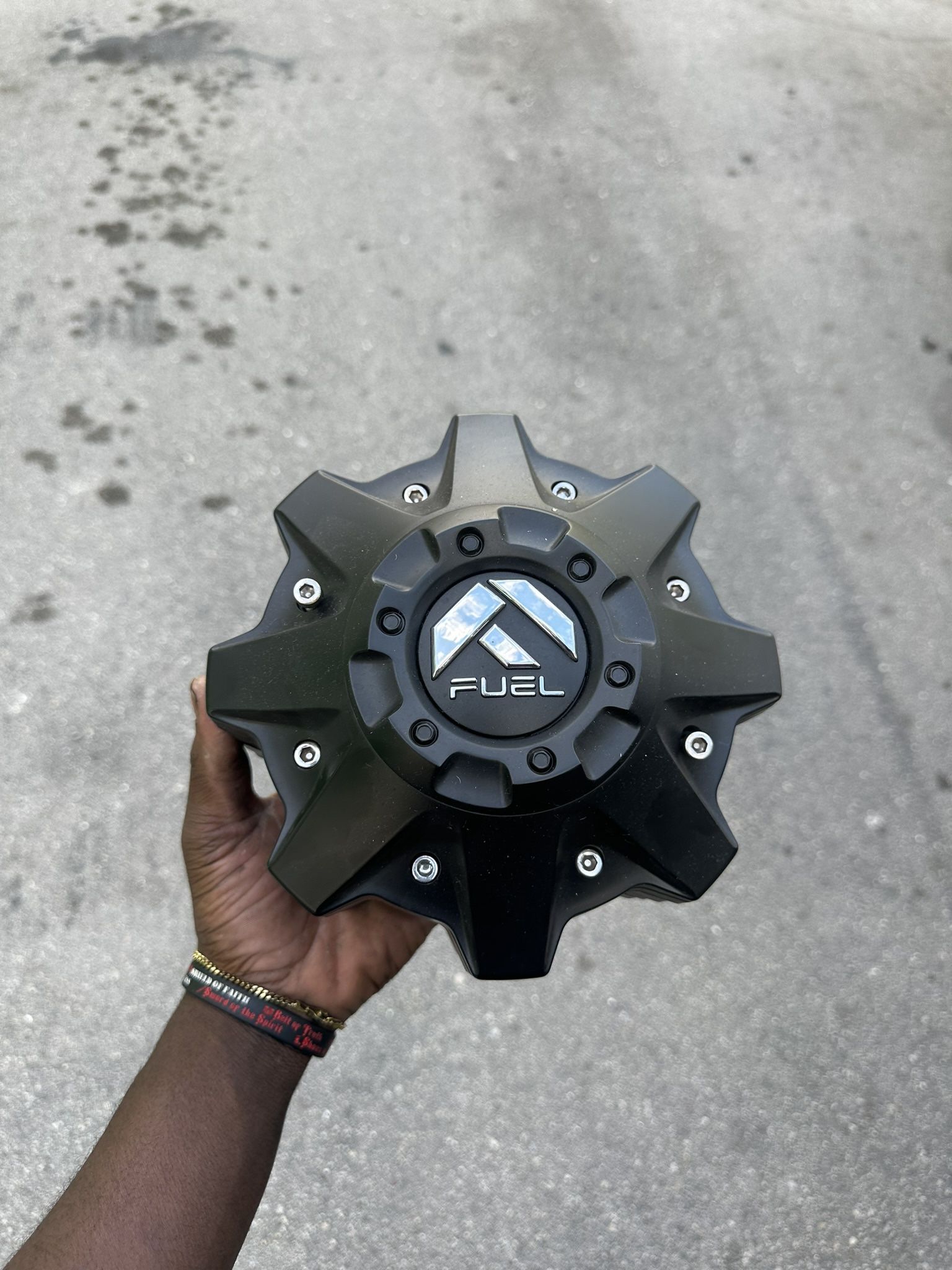 Fuel Vapor D560 Rims & Cosmo Mud Kicker Set