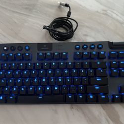 Logitech G915 TKL Lightspeed Wireless (Clicky)