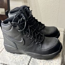 Nike Boys Boots 