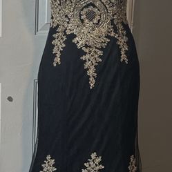 Black And Gold Prom Dress Size 4 