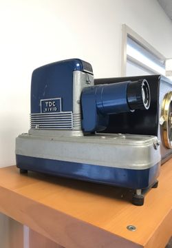 Vintage TDC vivid slide projector