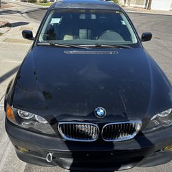 2003 BMW 330i