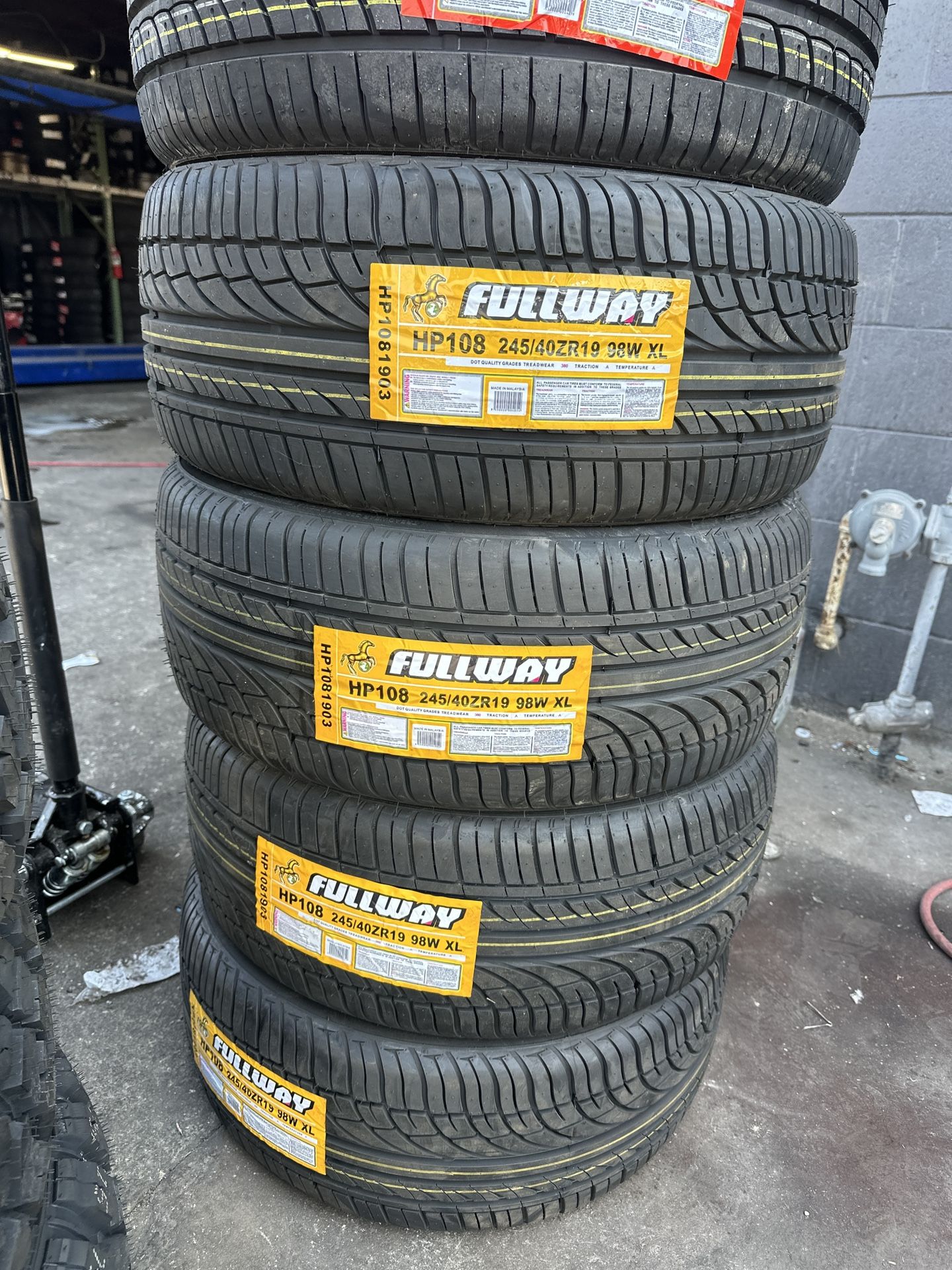 245/40/19 Fullway Brand New Installed For 4 