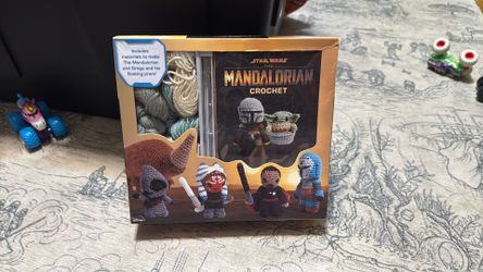 Mandalorian Crochet Set, Star Wars