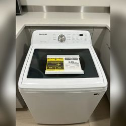 Samsung Washer and Dryer, Professional Installation From Costco. - Like New - West Carrollton, OH