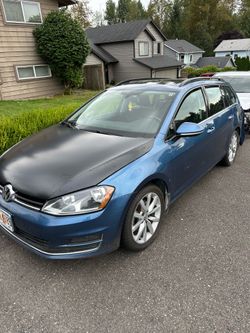 2016 Volkswagen Golf SportWagen