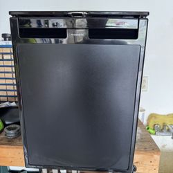 Semi Truck Fridge 