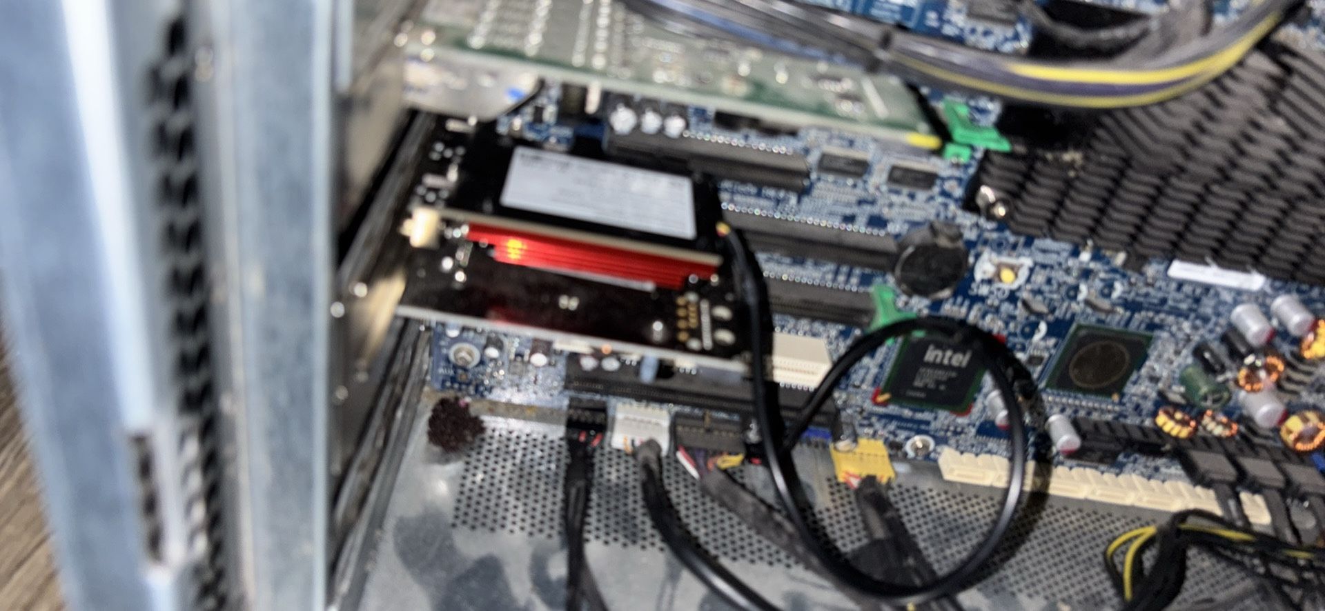Z800 Workstation ADDED IN A GPU (GTX 1060ti)