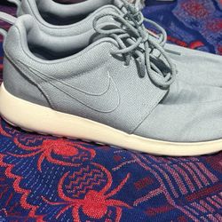 Nike Mens Walking Shoes 