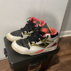Reebok Classic Pumps