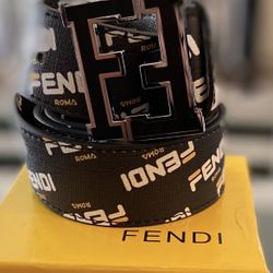 (BRAND NEW)Fendi belt