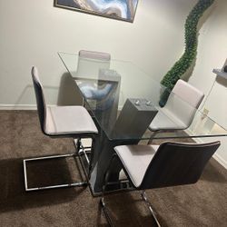 Dining Table With 4 Chairs