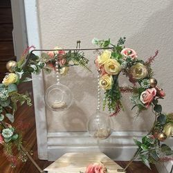 Wedding ring Holder.