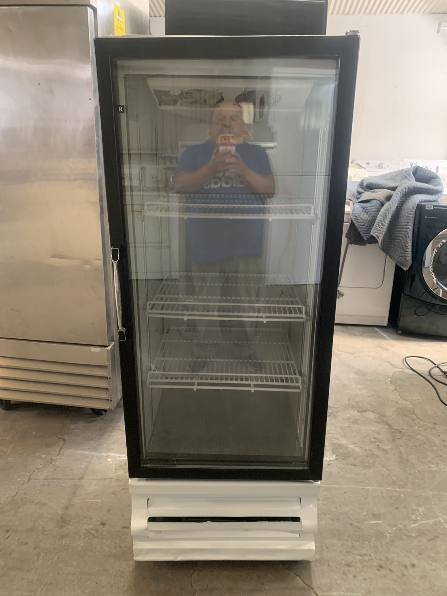 Cooler Commercial Everest Good Condition 90 Days Warranty Cooler Comercial Everest Buenas Condiciones 90 Dias De Garantia