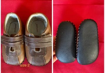 like new baby boy shoes size 2