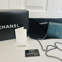 Authentic Chanel Purse Blue Wallet Chain