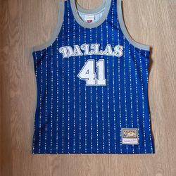 Size Large - Mitchell And Ness NBA Basketball Dallas Mavericks No Name Swingman Jersey - New Era 47