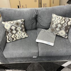 LOVESEAT GRAY 