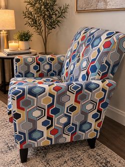 Colorful Geometric Accent Chair – Good Condition