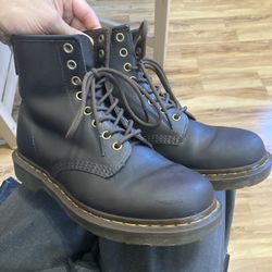 Doc Martens Crazy Horse Leather Men’s US 7 