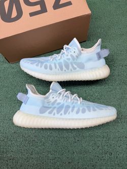 YEEZY 350 MONO ICE SIZE 12