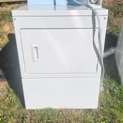 Whirlpoo Commercial Coin Operating Dryer 