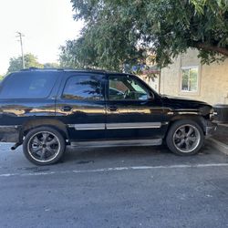 2004 Chevy Tahoe 