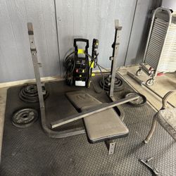 Weight Bench 