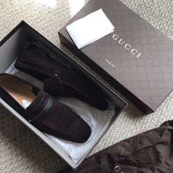 GUCCI loafers, with recipes box and travel  bag