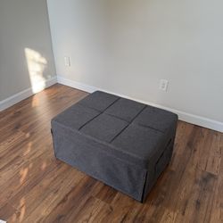 FREE Ottoman/ Chaise Bed