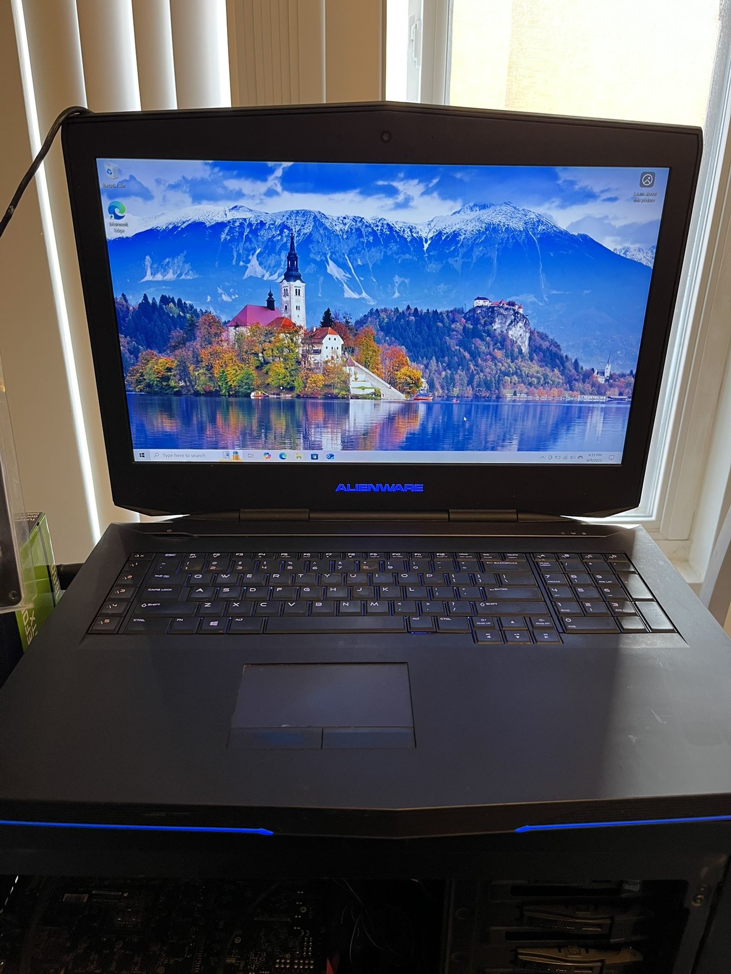 Alienware M18 Gameing Laptop